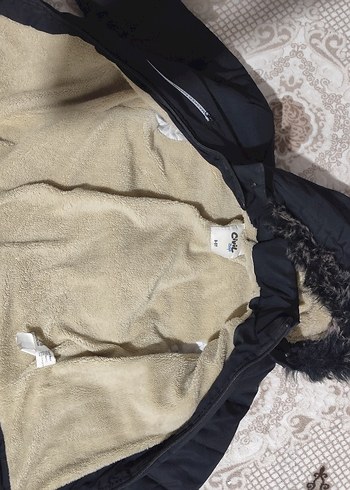 Siyah Kürklü Erkek Çocuk Mont - Görsel 3