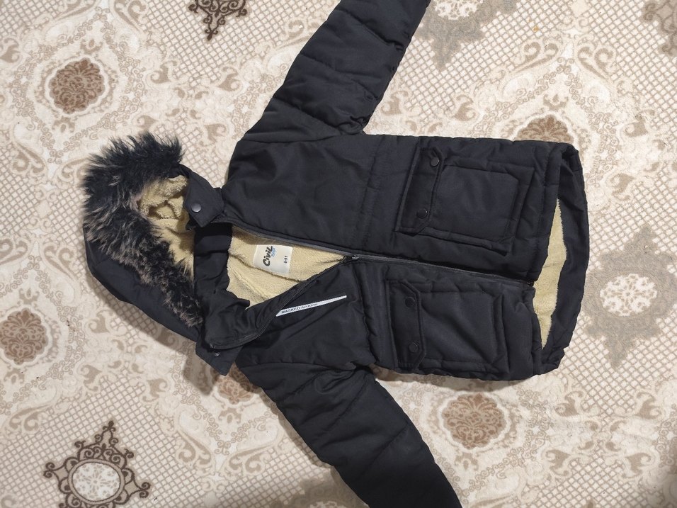 Siyah Kürklü Erkek Çocuk Mont - Görsel 2