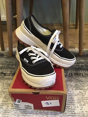 37,5 Beden Vans ayakkabı