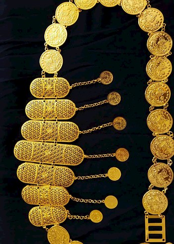 İşlemeli Altın Renkli Zincirli Kadın El Zinciri - Görsel 19