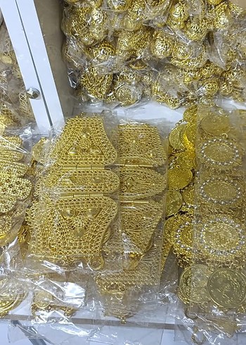 İşlemeli Altın Renkli Zincirli Kadın El Zinciri - Görsel 14