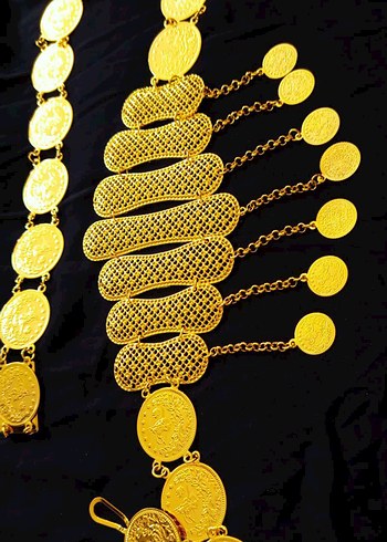 İşlemeli Altın Renkli Zincirli Kadın El Zinciri - Görsel 18