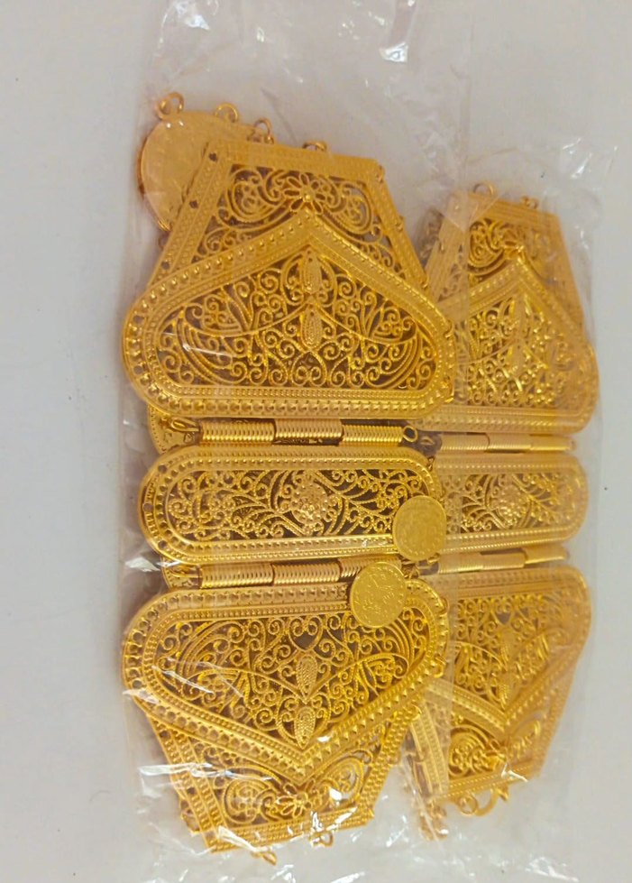 Zarif Altın Rengi Kadın El Zinciri - Görsel 4