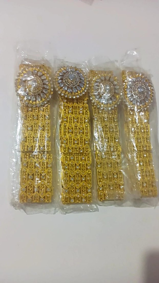 Zarif Altın Rengi Kadın El Zinciri - Görsel 3