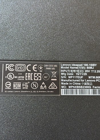 Beden Siyah Renkli Laptop Bilgisayar