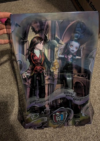 Monster High Kieran ve Djinni Bebek Seti