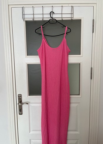 Pembe Uzun Askılı Bürümcük kumaş Elbise