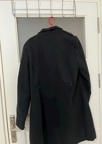 Siyah Uzun Kaban - Görsel 2