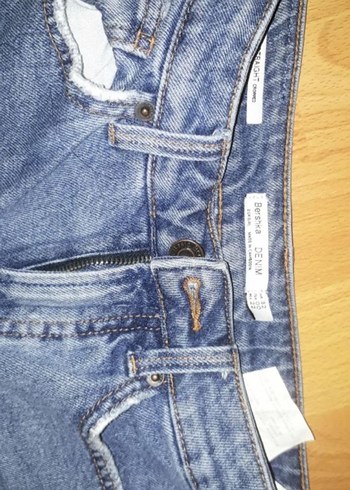 Bershka S Beden yüksek bel mom jean - Görsel 3