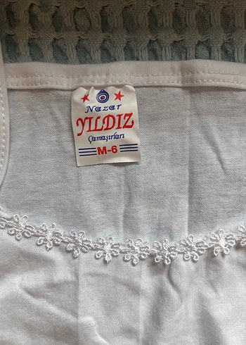 Beyaz Kadın Atlet - Görsel 2