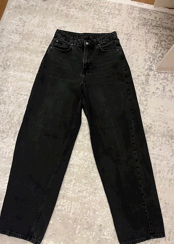 Trendyol & Milla Rahat Ve Sik Siyah Denim Jean