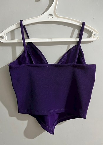 Mor V Yaka İnce Askılı Crop Top - Görsel 2