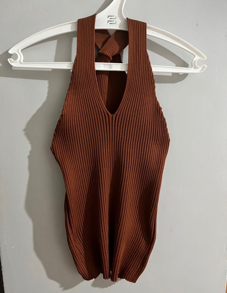 V Yaka Kahverengi İnce Askılı Triko Kadın Atlet - Görsel 2