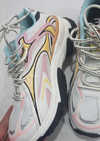 Bershka Çok Renkli Bağcıklı Kadın Spor Ayakkabı - Görsel 5