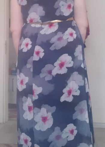 Mavi Çiçek Desenli Uzun Drapeli Elbise - Görsel 3