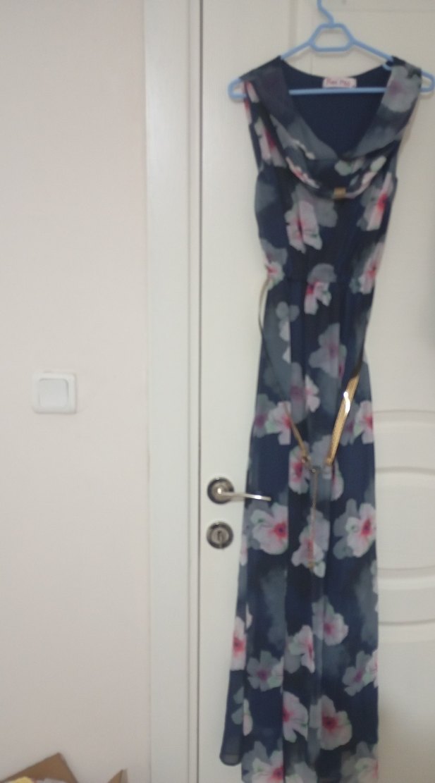 Mavi Çiçek Desenli Uzun Drapeli Elbise - Görsel 4