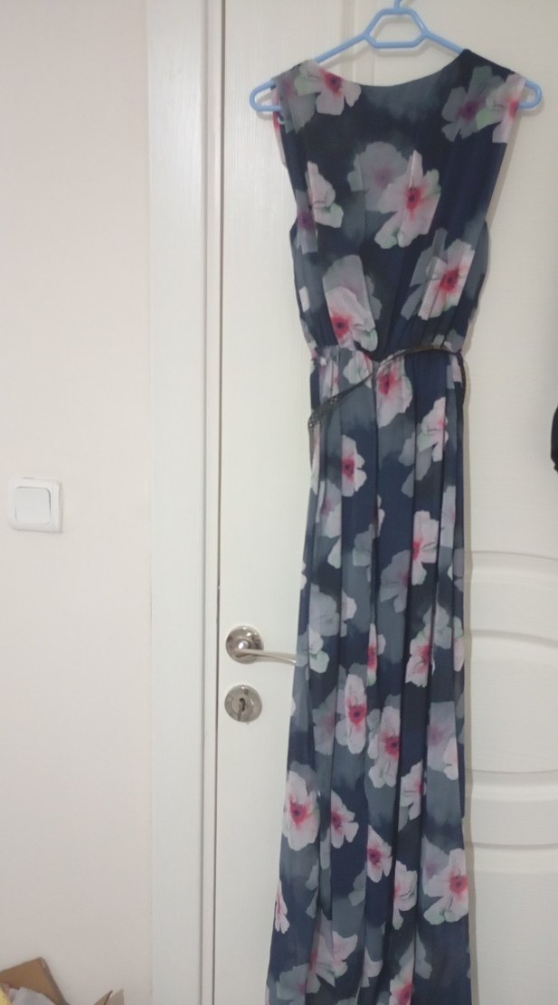 Mavi Çiçek Desenli Uzun Drapeli Elbise - Görsel 5