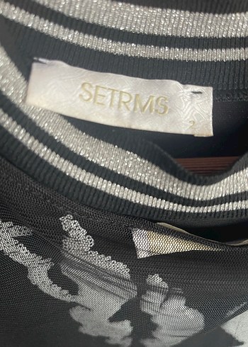 Nakış Detaylı Siyah Uzun Kollu Uzun Elbise - Görsel 4