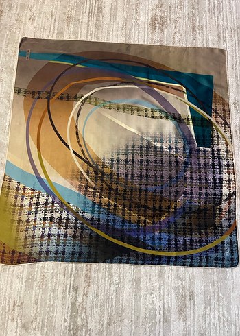 Kadın Çok Renkli Modern Desenli Şal - Görsel 3