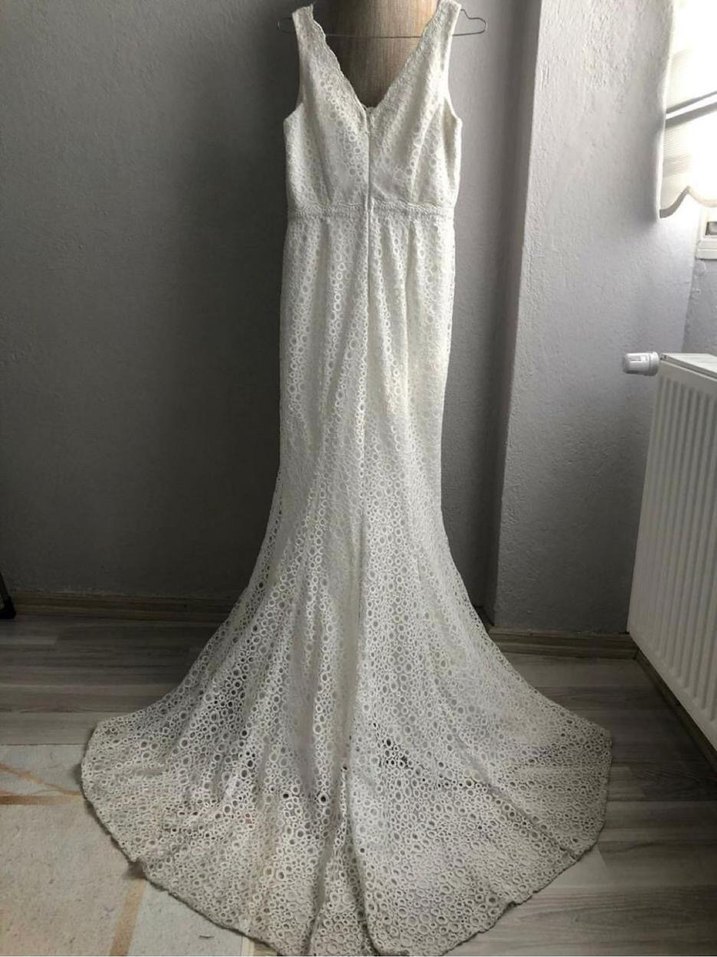 V Yakalı Uzun Kollu Beyaz Balık Elbise Gelinlik - Görsel 2