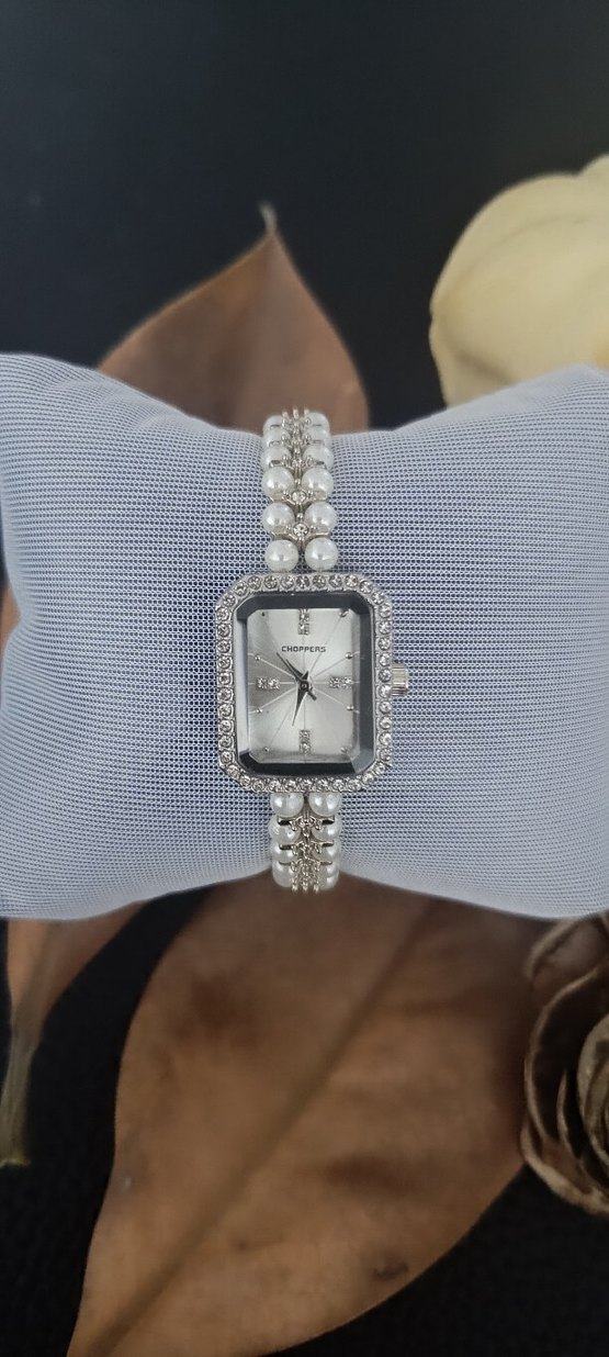 CHOPPERS Beyaz İnci Detaylı Kadın Saat - Görsel 4