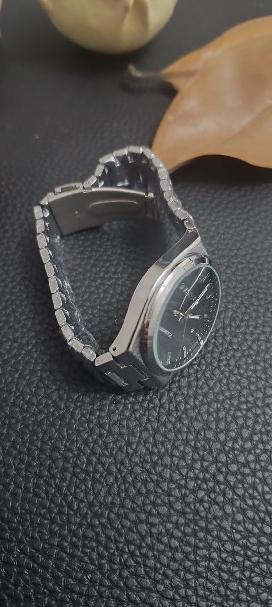 Tissot Erkek Saati siyah kadran - Görsel 5