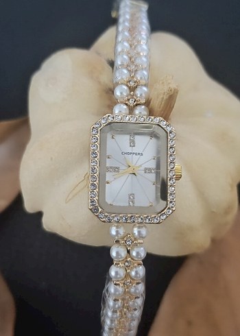 İnci Detaylı Full Taşlı Altın Renk Kadın Kol Saati - Görsel 5