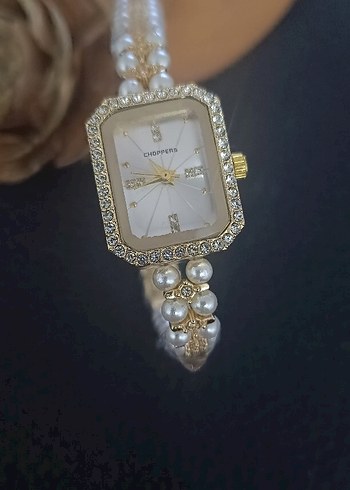 İnci Detaylı Full Taşlı Altın Renk Kadın Kol Saati - Görsel 3