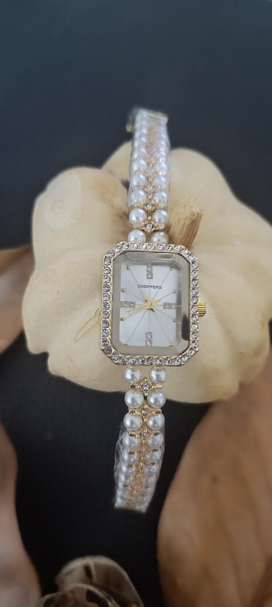 İnci Detaylı Full Taşlı Altın Renk Kadın Kol Saati - Görsel 5