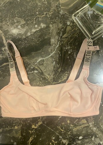 Victoria s Secret m