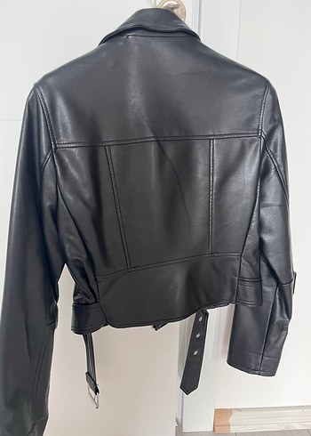 Bershka Kadın Siyah Deri Biker Ceket