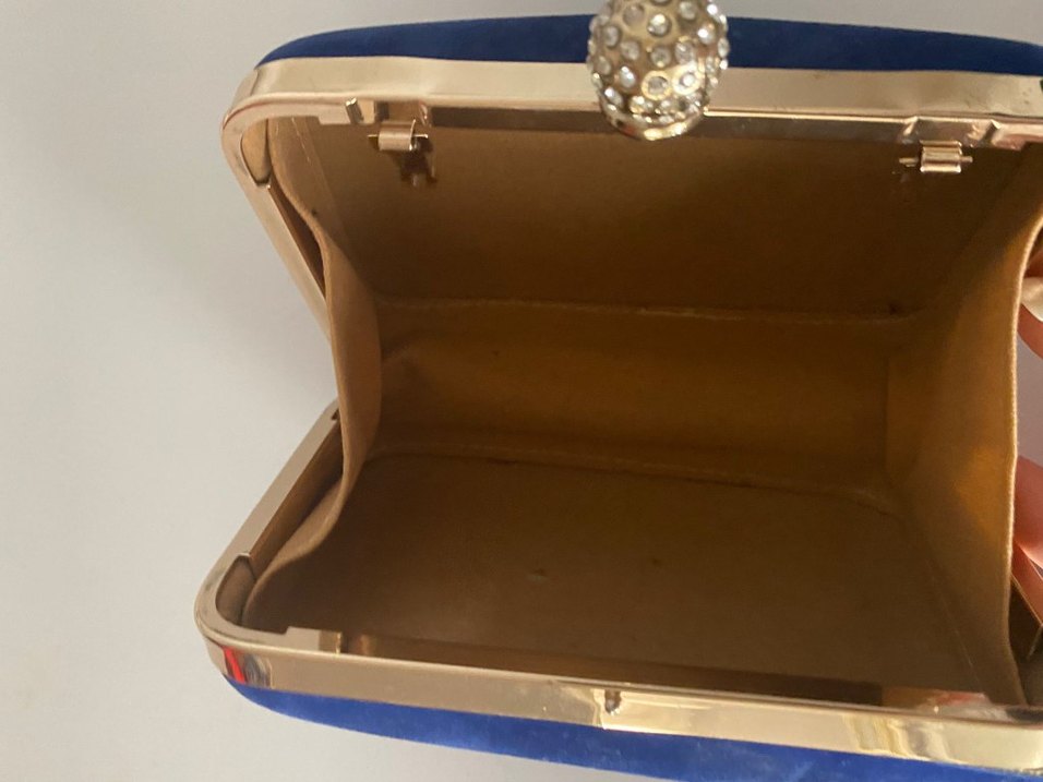 Bej Süet Klasik Kadın Portföy Çanta - Görsel 2