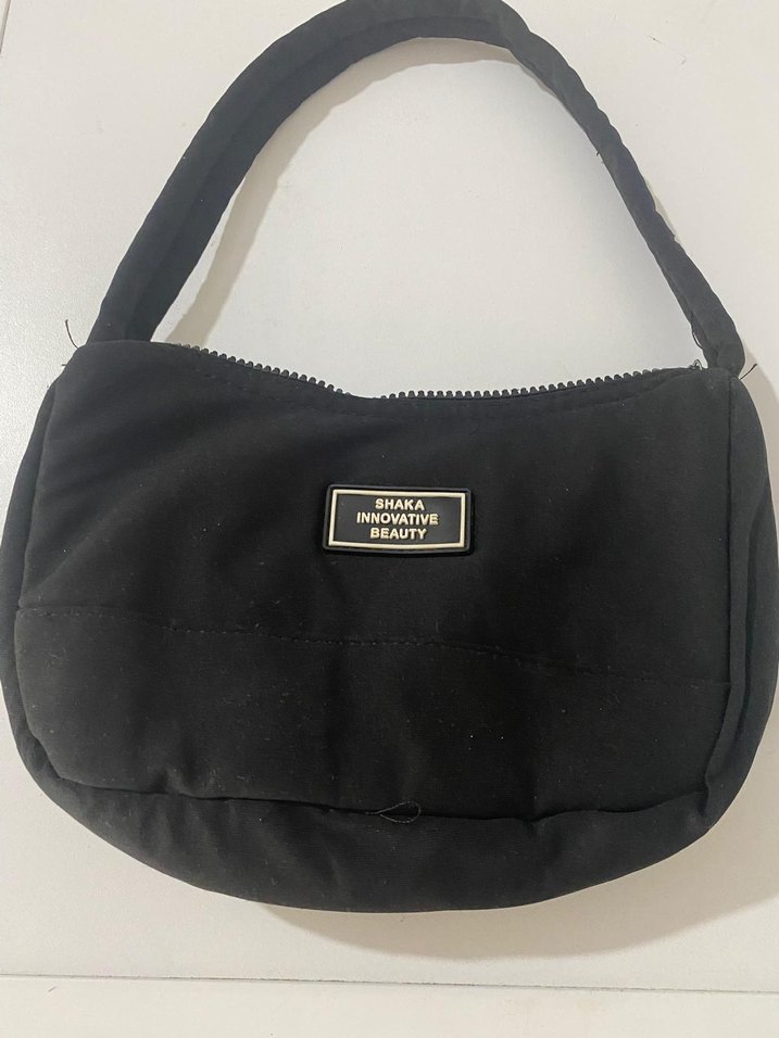 Siyah Fermuarlı Minimalist Kadın Çanta - Görsel 2