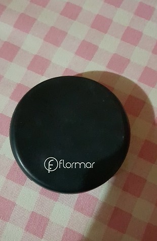 pudra flormar