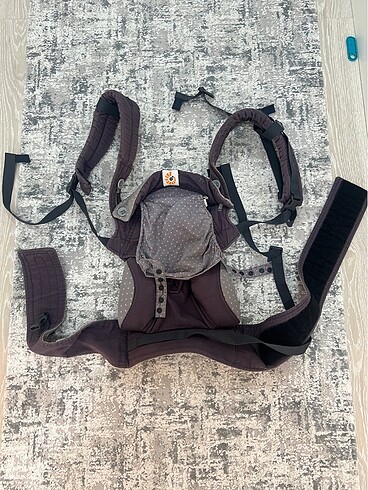 Ergobaby ana kucağı