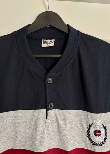 Düğmeli Gri Çizgili Erkek - Görsel 3