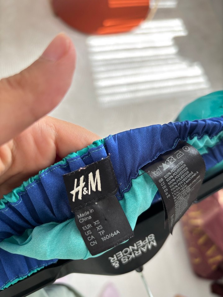 Turkuaz Batik Desen Pilili  Etek - Görsel 3