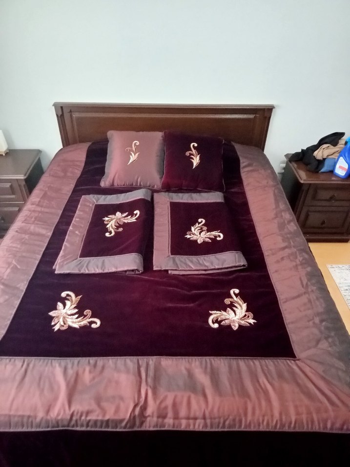 Bordo Nakışlı Yatak Örtüsü Seti - Görsel 4