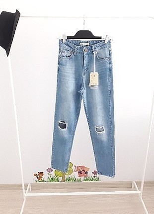 butik ürünü mom jeans