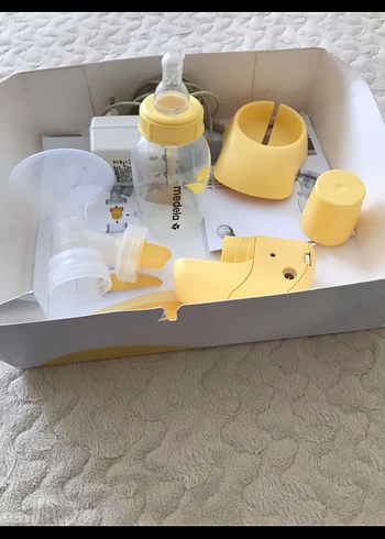 Sarı Medela Göğüs Pompası Seti