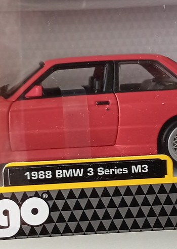 BURAGO 1:24 1988 BMW 3 Serisi M3