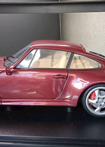  Beden Renk SOLİDO 1:18 PORSCHE