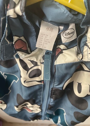 H&mM Mavi Mickey Mouse Baskılı Erkek Çocuk Yağmurluk - Görsel 2