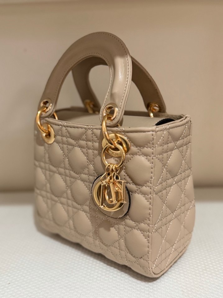 Bej Zincir Detaylı Kadın Deri Çanta - Görsel 3