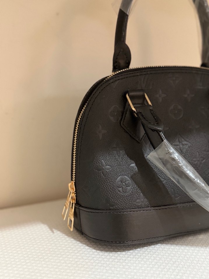 Siyah Deri Kadın Omuz Çantası - Görsel 3