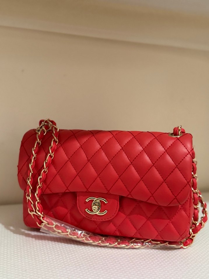 Zincir Detaylı Klasik Kırmızı Deri Çanta ithal - Görsel 2