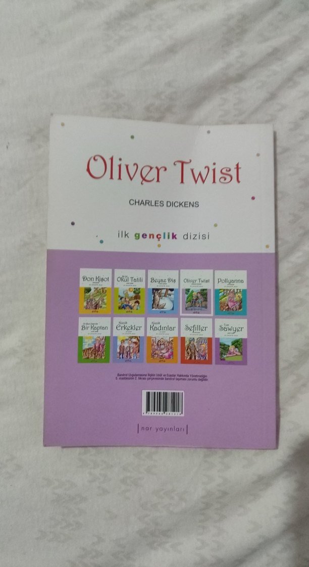 Oliver Twist - Charles Dickens Gençlik Dizisi - Görsel 2