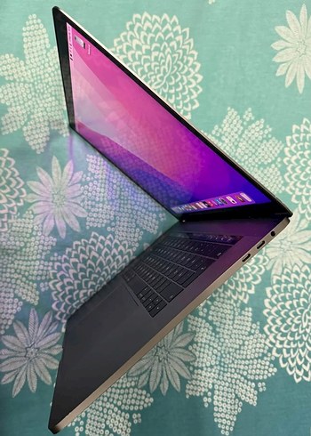 MacBook Pro 15 Touchbar 2.9GHz 1TB 16GB 4GB GPU - Görsel 5