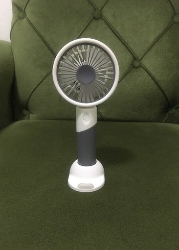 Gri-Beyaz Masaüstü Mini Vantilatör
