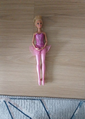 Pembe Balerin Barbie
